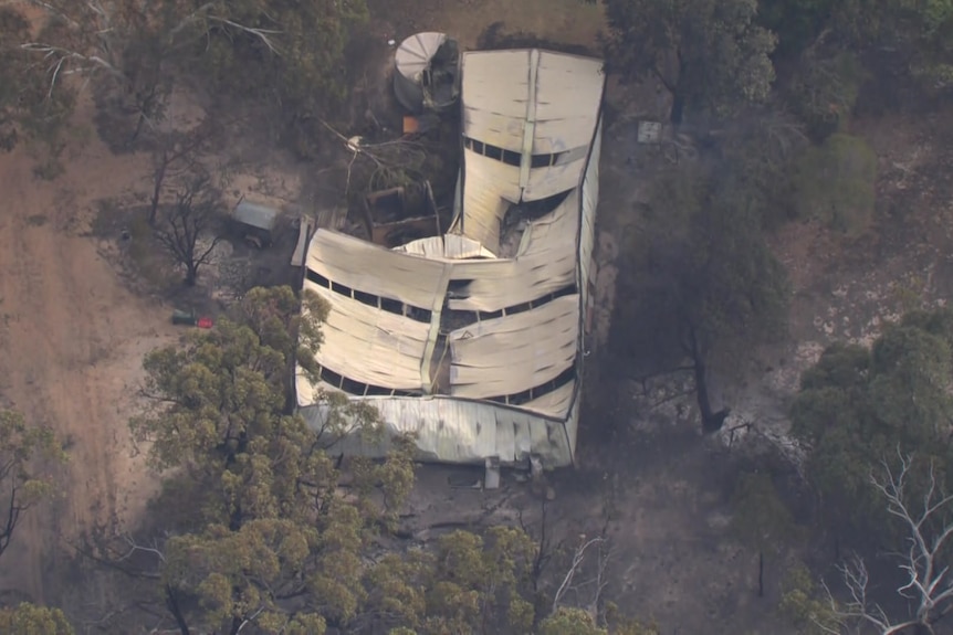 An aerial photo of bushfire destruction at Pomonal.