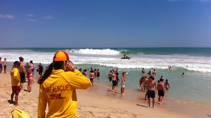 Surf Lifesavers rescue swimmers at Scarborough Beach