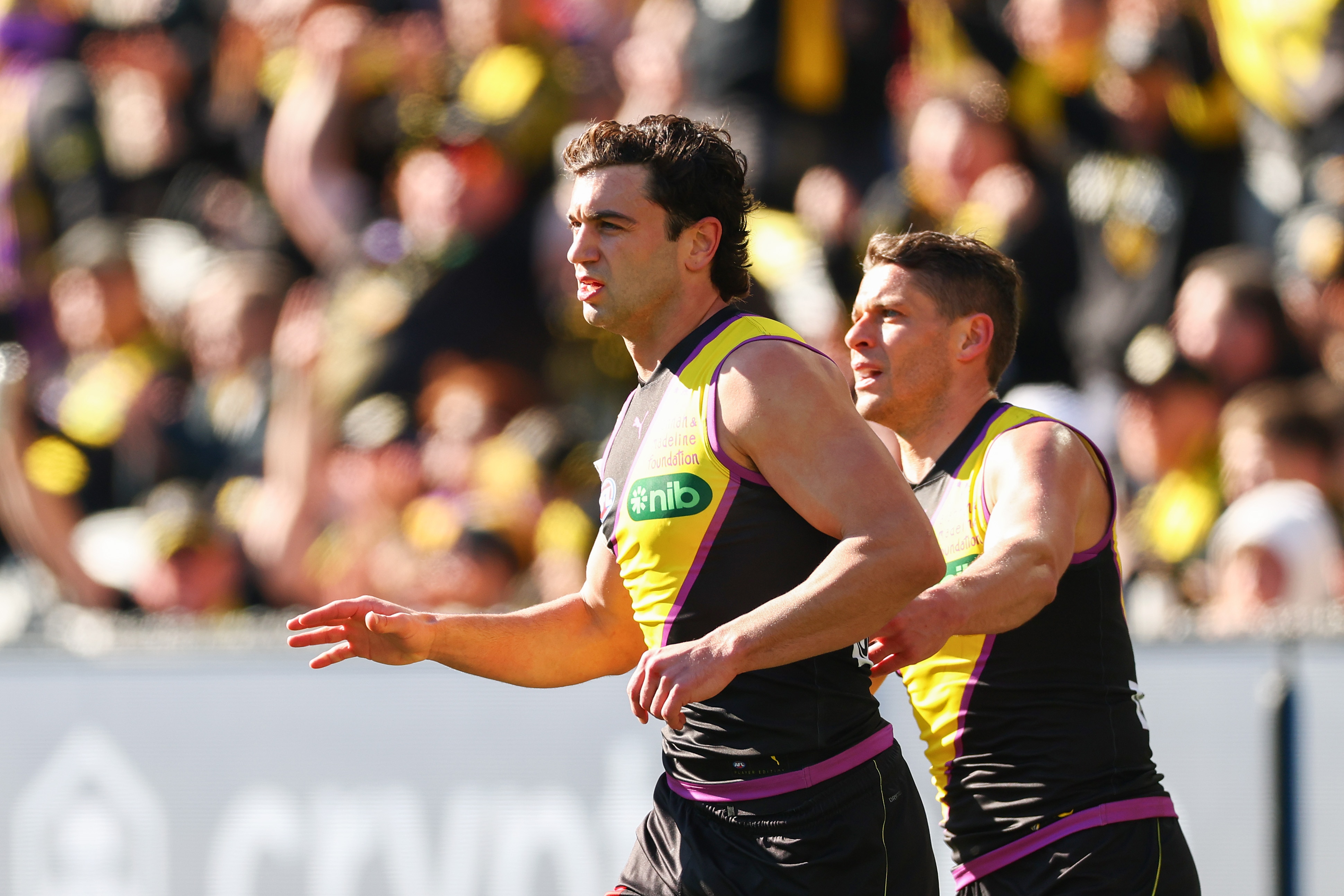 Live: Taranto wondergoal lights up MCG as Tigers youngster faces ban over punch