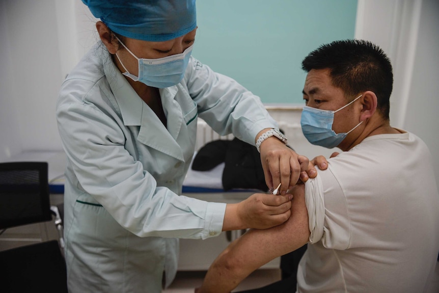 中国希望于在 6 月底前为 40% 的人口接种新冠疫苗。