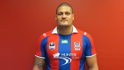 Willie Mason will make his debut for the Newcastle Knights tonight against the Penrith Panthers.