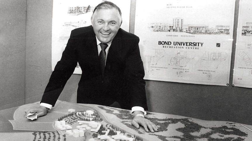 Alan Bond with Bond University model