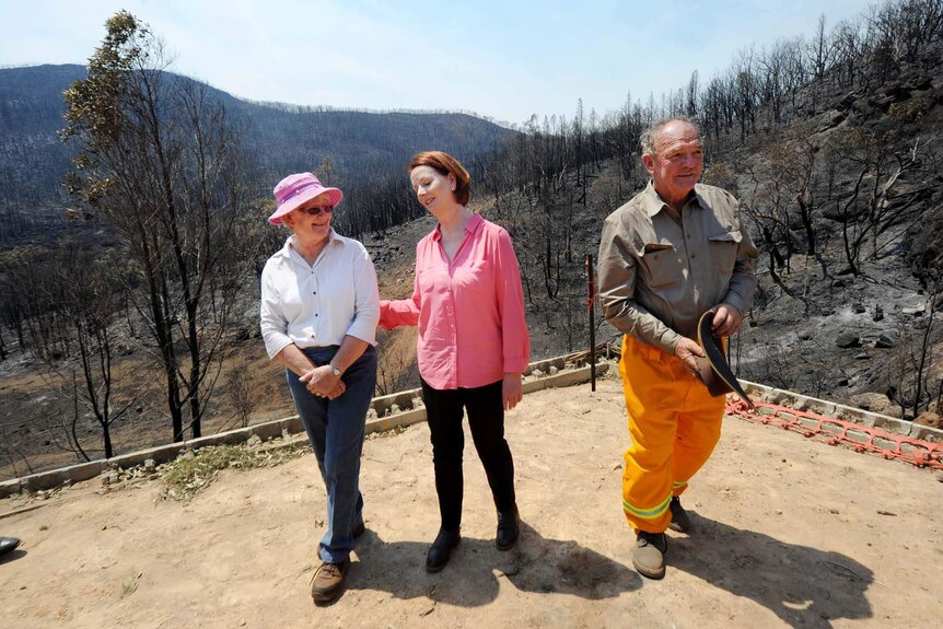 Julia Gillard tours bushfire-damaged property