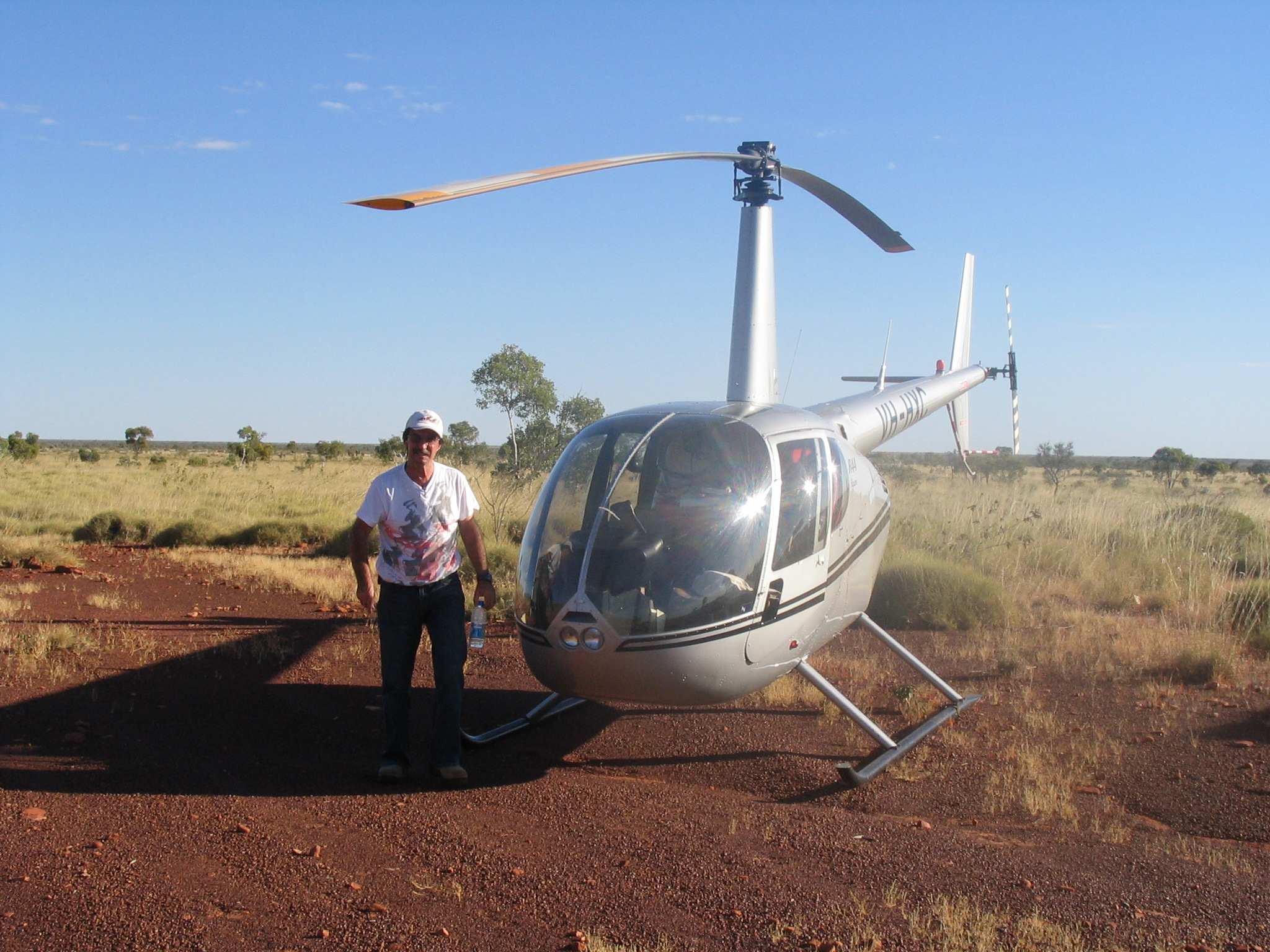 Seaplane pilots fly and splash across outback chasing the perfect ...