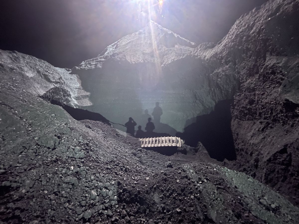 Mining company fined after worker trapped under coal for eight hours