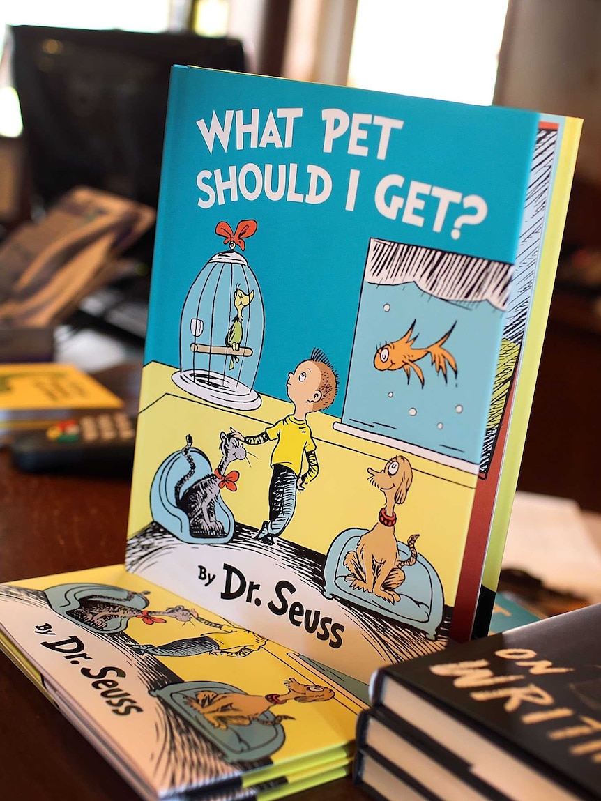 What Pet Should I Get in a bookstore