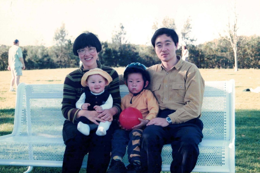 Caroline Xu's family in Australia in the 1990s.