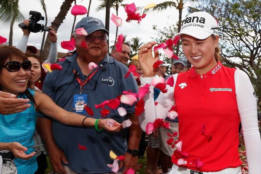 Minjee Lee celebrates victory in Hawaii