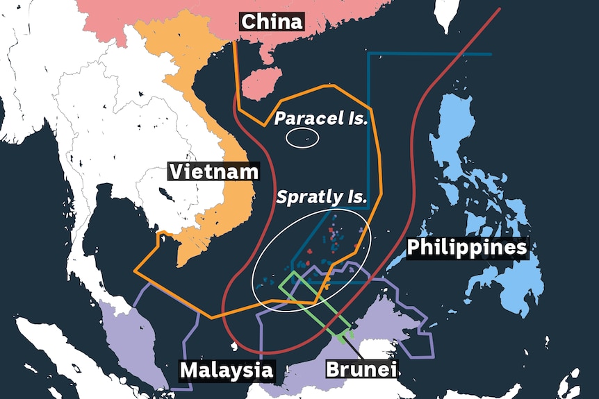 一张地图上标记着中国、越南，文莱、马来西亚和菲律宾在南海海域的主权声明范围。