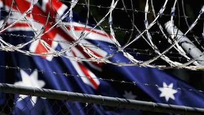 Razorwire removed from Villawood Detention Centre (Getty Images: Ian Waldie)