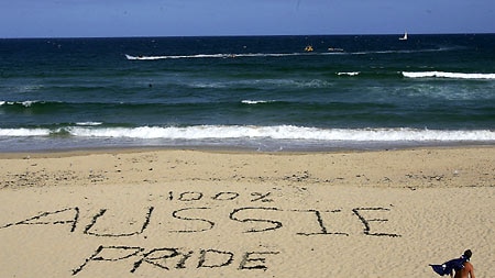 Cronulla riots ... Man sentenced to community service for fight with lifeguards. (File photo)