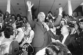 Gough Whitlam on speaking on the steps of Parliament House, 11 November 1975 (National Library of Australia)