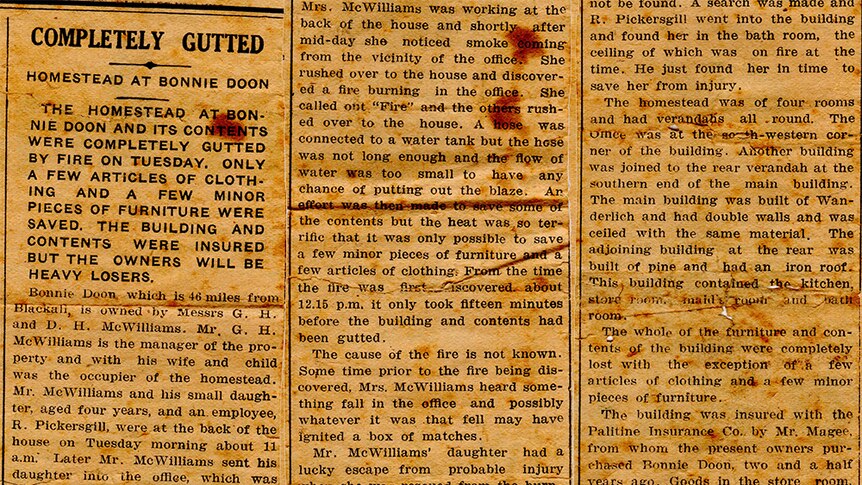A Barcoo Independent newspaper clipping describes a fire at Bonnie Doon, outside Blackall, November 29, 1940