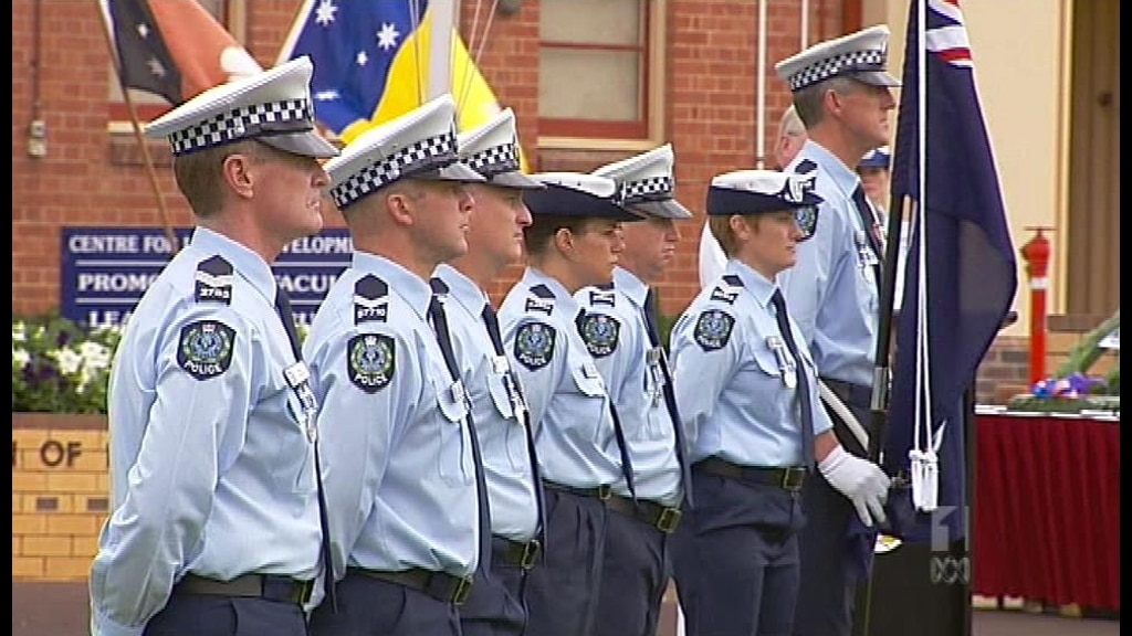 Police pay rise will keep experience - ABC News