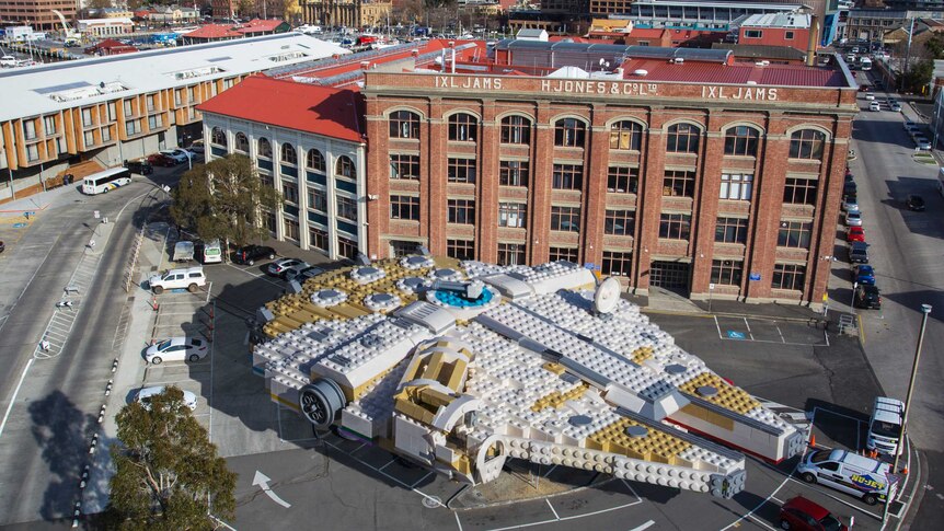 A Lego Falcon parked at the Art School by Peter Topliss