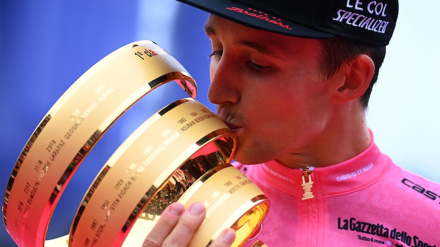 Giro champion Jai Hindley named to start in Vuelta a España