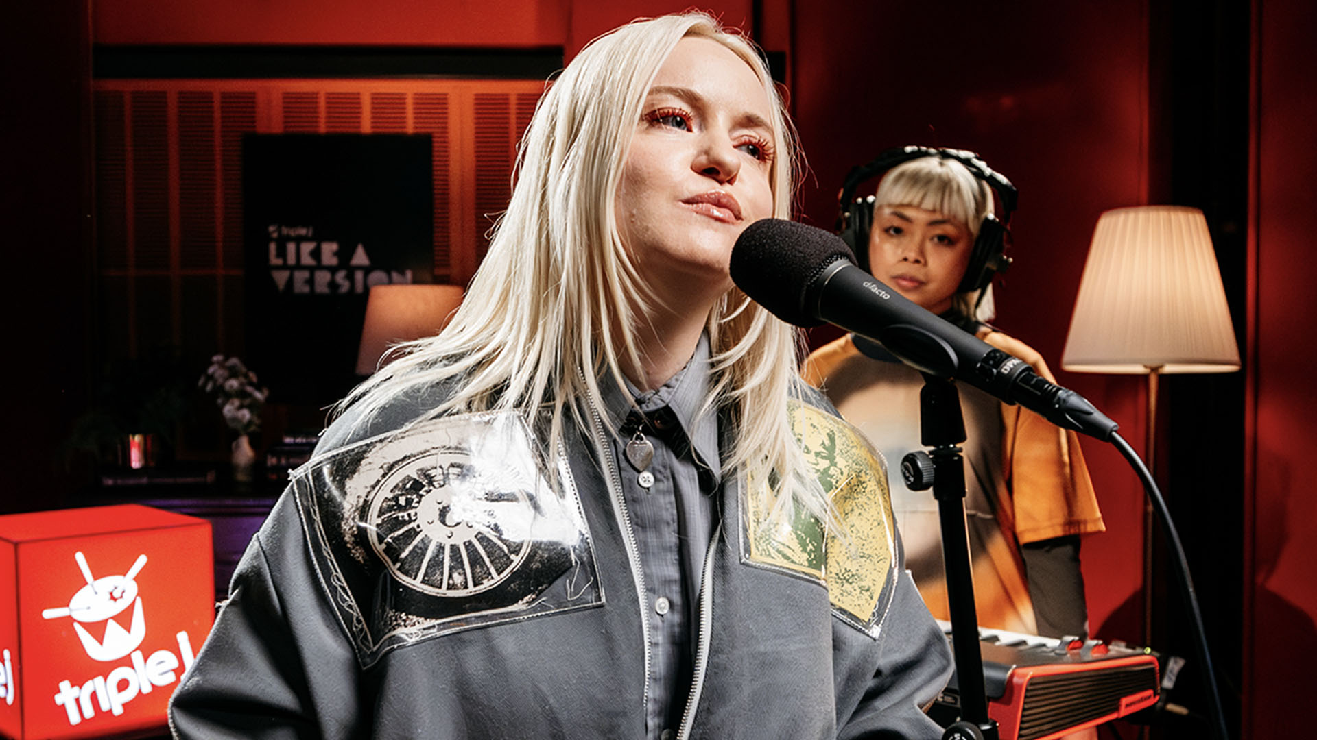 KUČKA covers Mitski's 'My Love Mine All Mine' for Like A Version