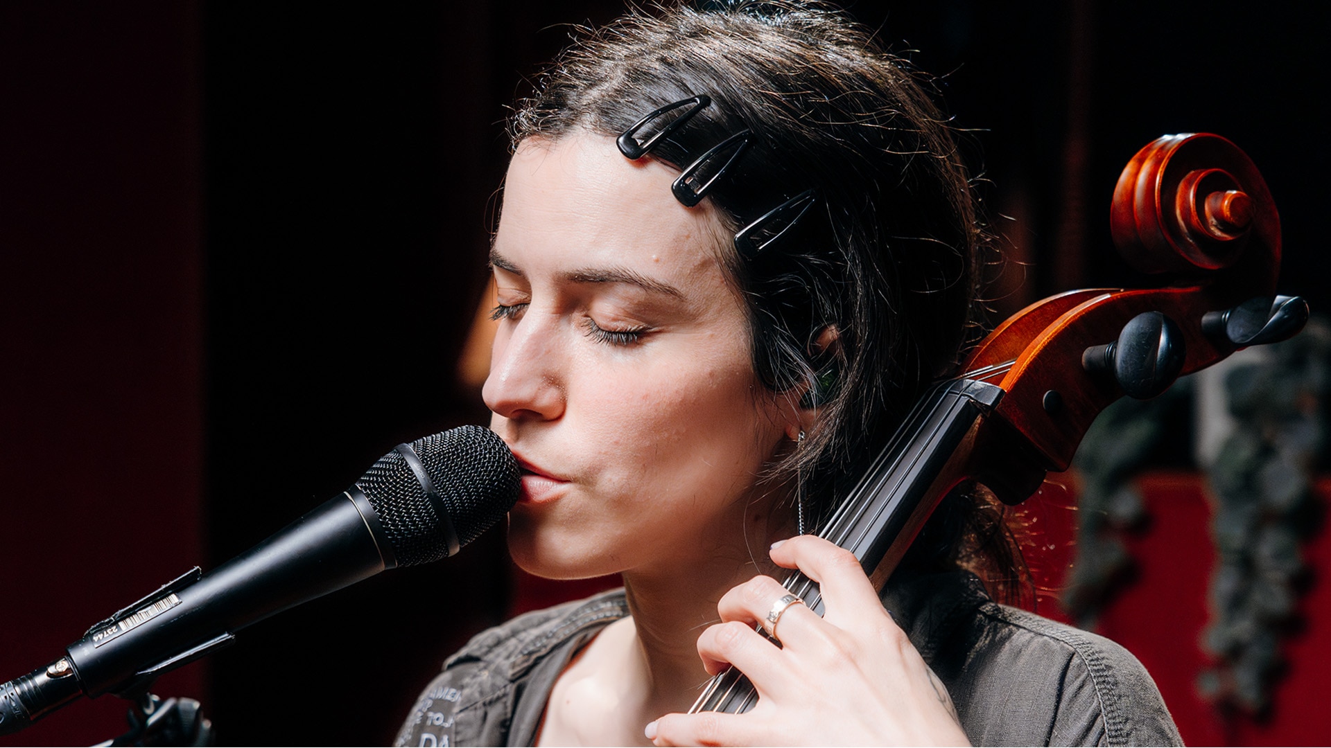 Oklou covers Plain White T's 'Hey There Delilah' for Like A Version