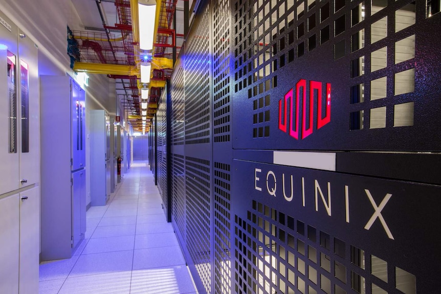 Inside Equinix SY4