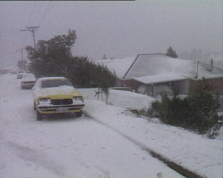 Will Hobart ever see snow as it did 40 years ago?