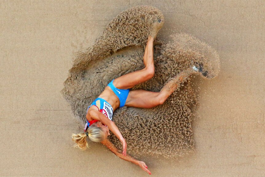 Darya Klishina lands in the sand
