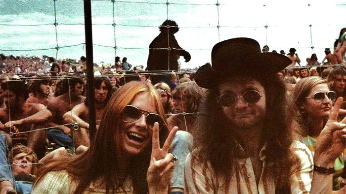 Jen Jewel Brown & David Pepperell at Sunbury 1973