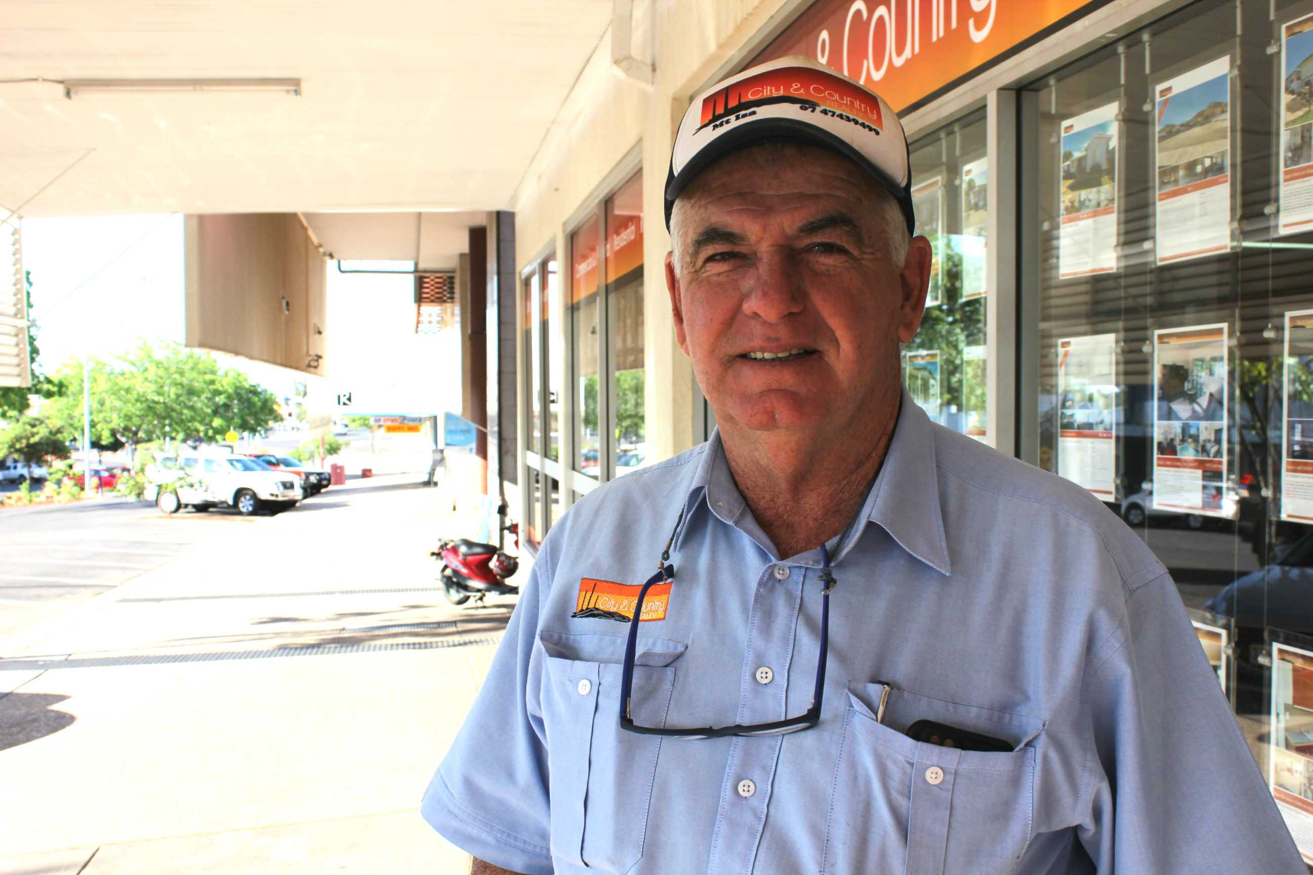 Land values drop more than 40 per cent in Queensland mining towns ABC