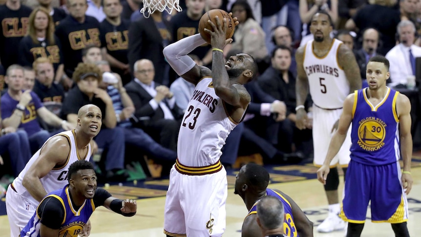Le Bron James leads Cavs to victory in Game Six
