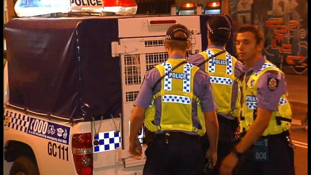 WA Police Arrest Hundreds In Crackdown - ABC News