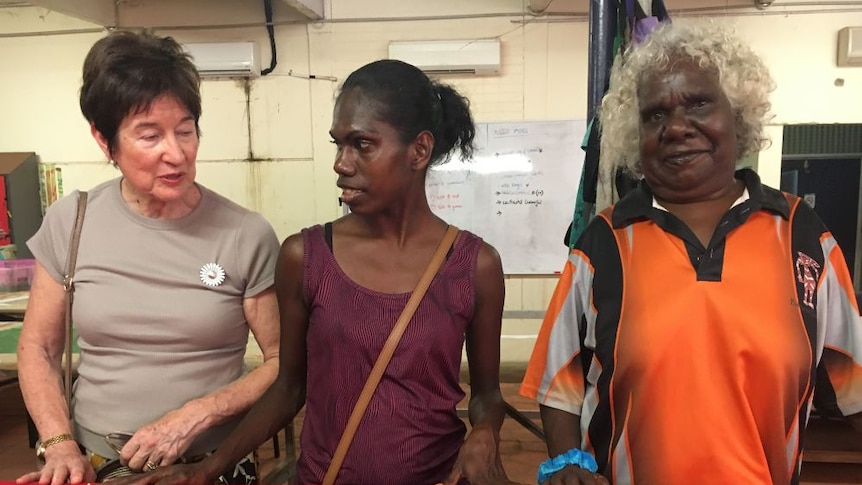 Maningrida residents