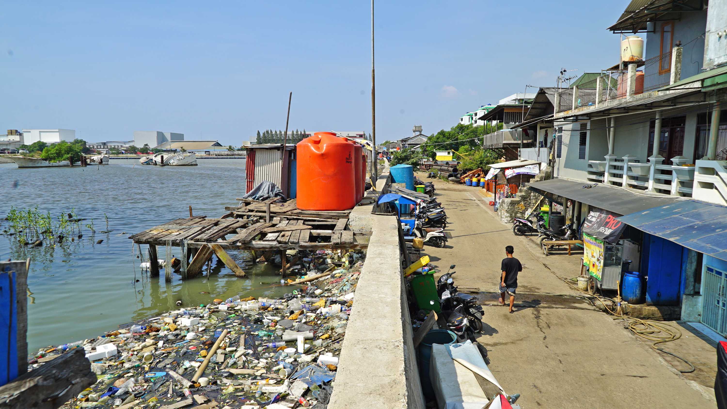 Джакарта море