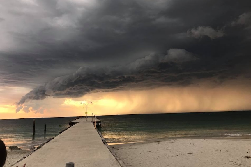 Storm front over Coogee