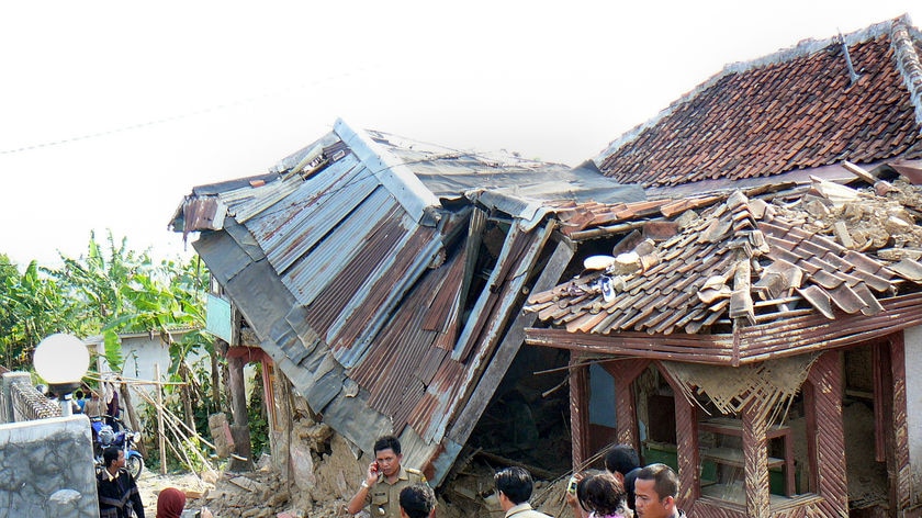 The quake hit 142 kilometres off West Java's south coast.