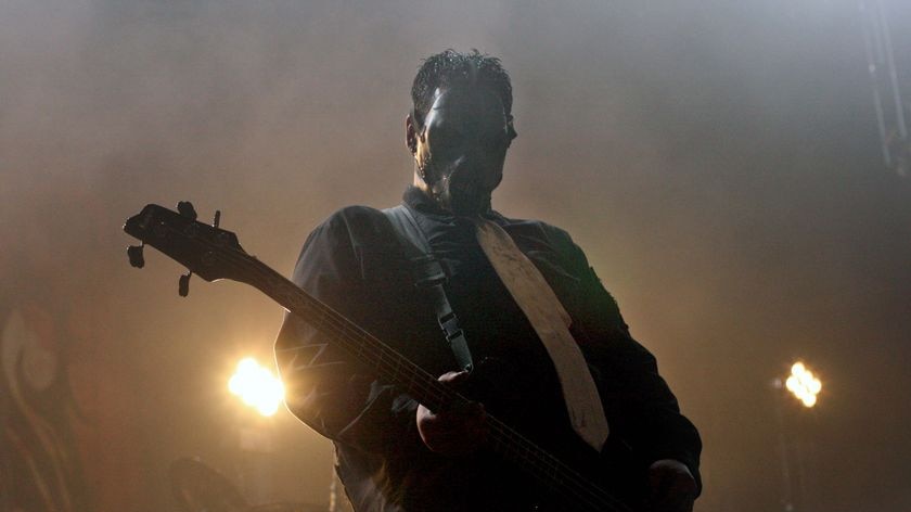 Slipknot's Paul Gray pounds his bass