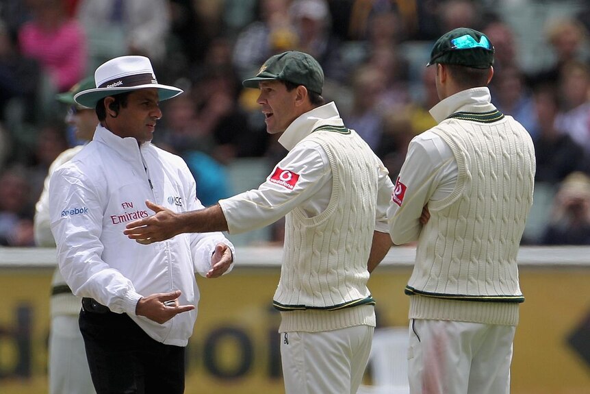 Ponting argues with umpire Dar after an unsuccessful referral.