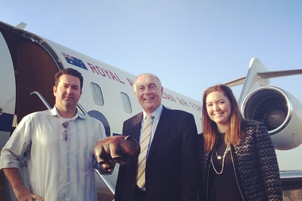 Warren Truss on the 'wombat trail' during the 2013 federal election campaign.