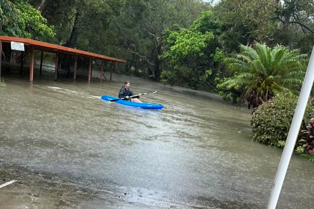 Flooding in Coffs Harbour on New Year's Eve with severe weather warnings still in place for northern NSW - ABC News