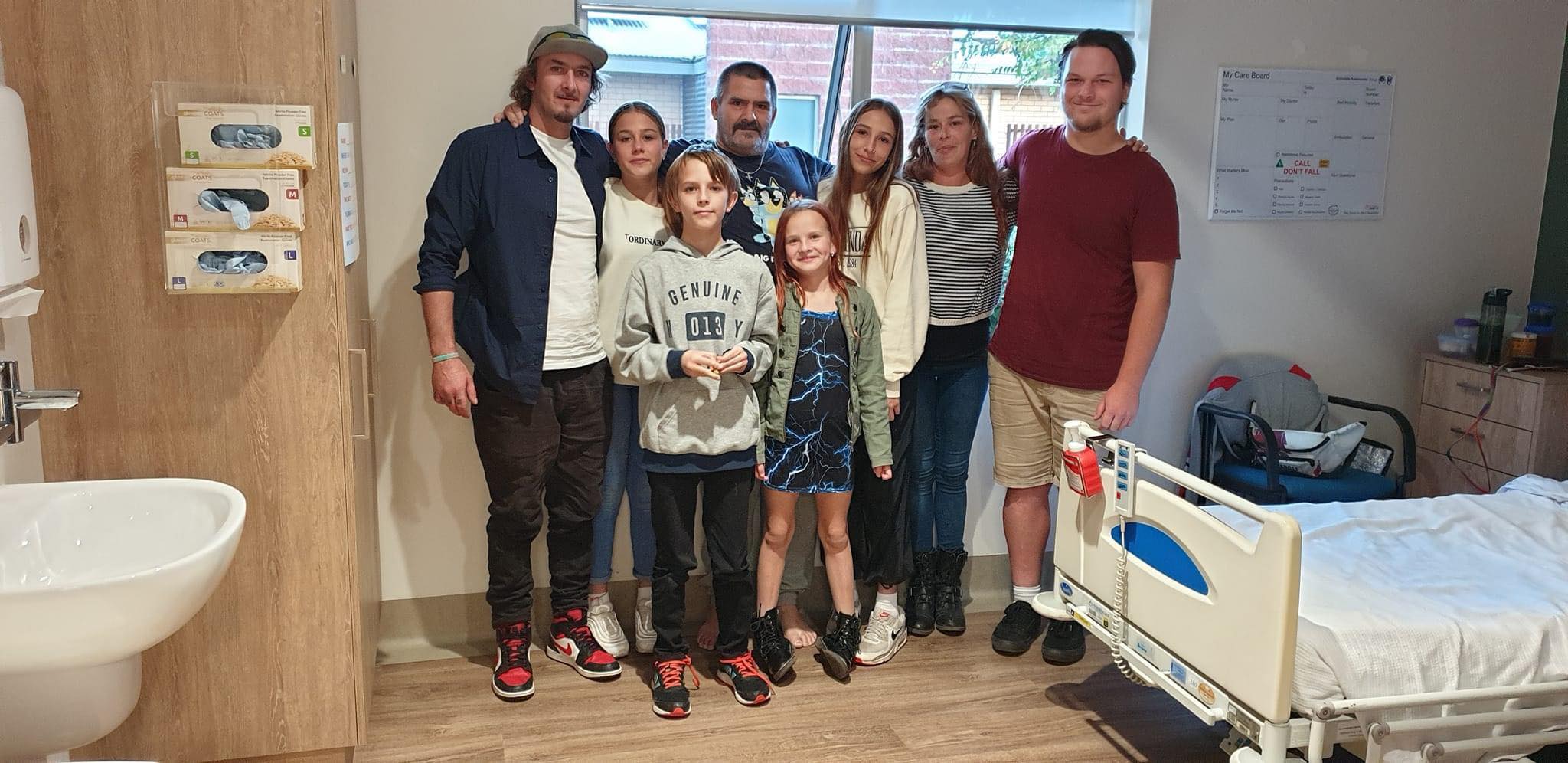 Man, 51, charged with murder after shooting in Adelaide suburb of Campbelltown ABC News