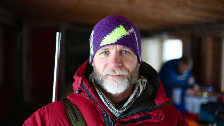 Frede Lamo who teaches newcomers to Svalbard how to protect themselves from polar bears.