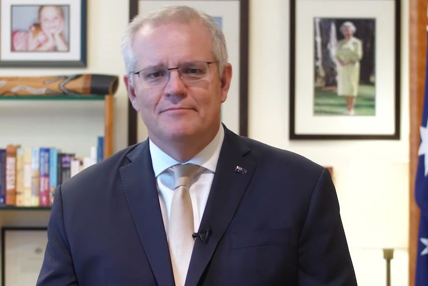 Prime Minister Scott Morrison thanks expats and says they can return soon and quarantine at home