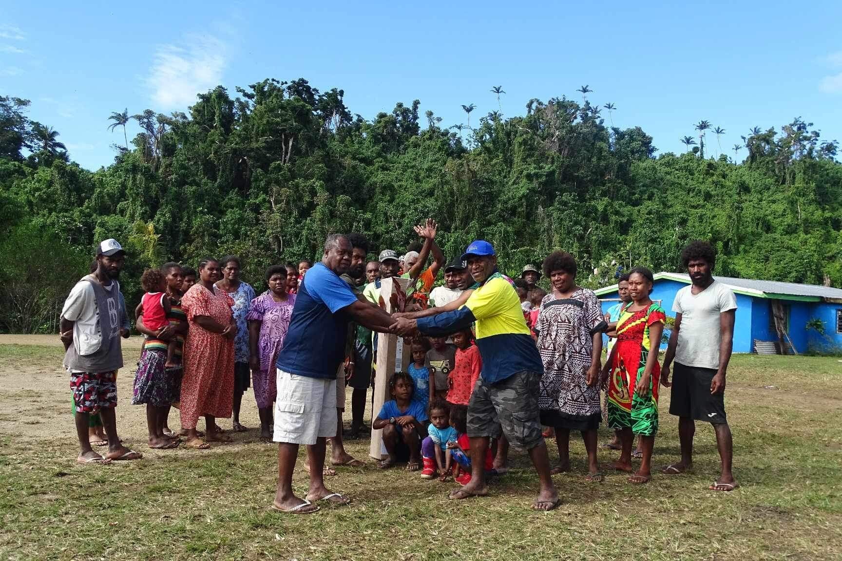 How a chance meeting in Tasmania helped a seasonal worker bring clean