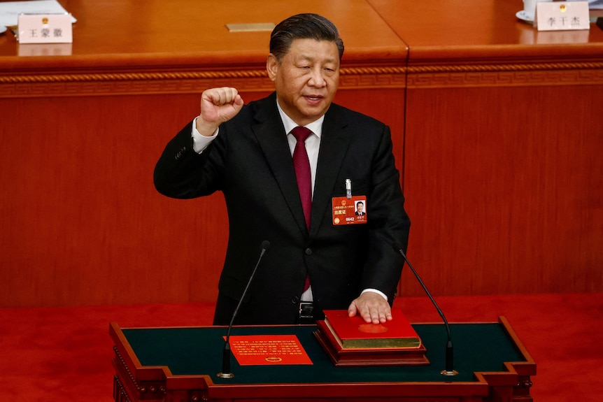Xi Jinping takes his oath.