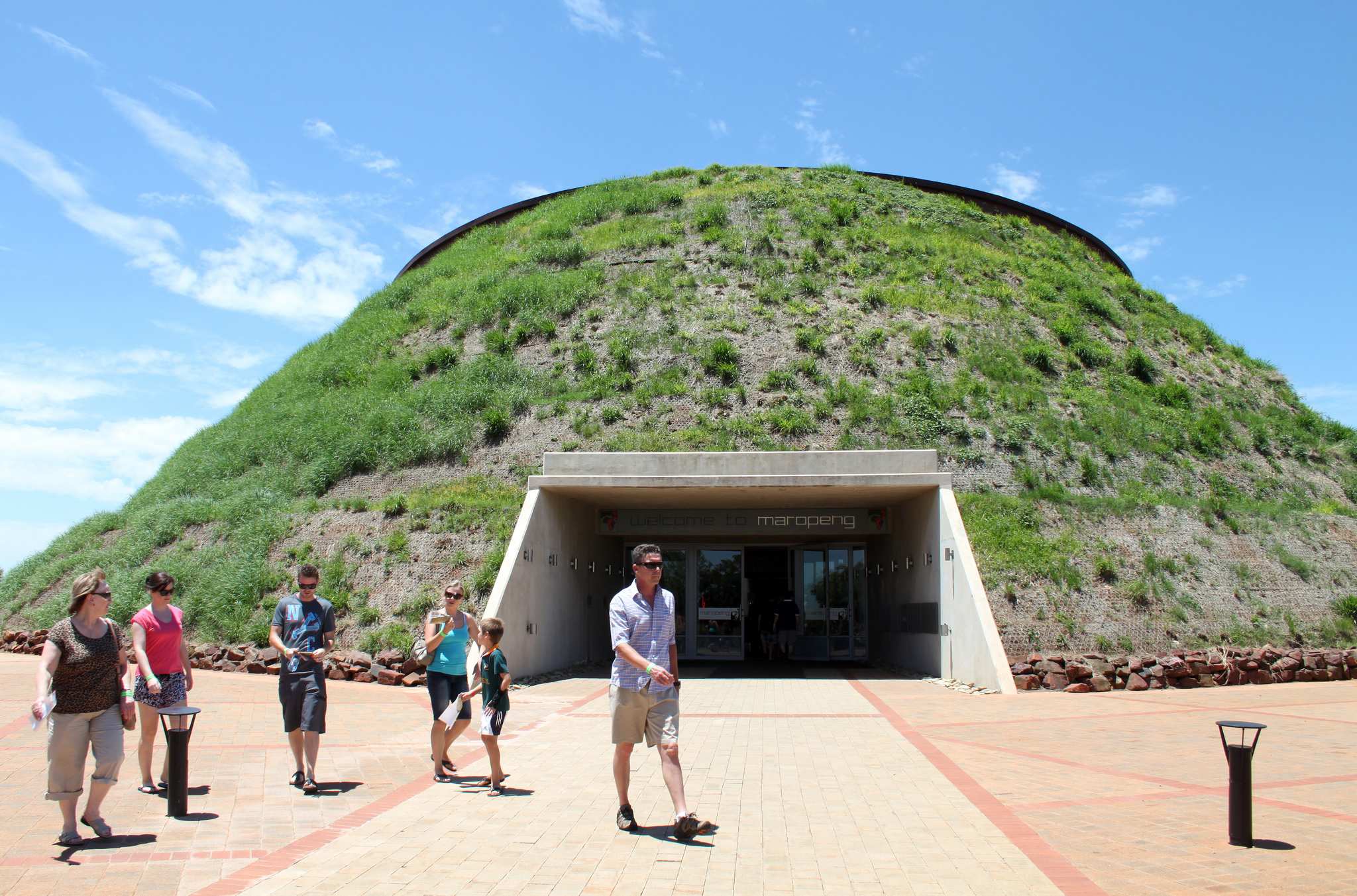 New species of human relative, Homo naledi, found in underground