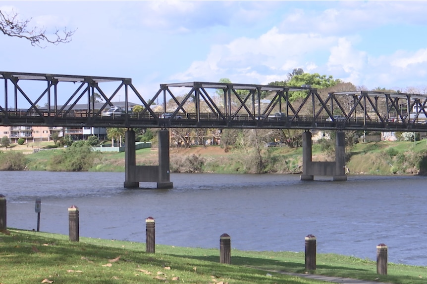 The Kempsey Bridge