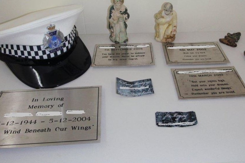 War memorial plaques seized by Mundijong police, allegedly stolen from Byford memorial gardens.