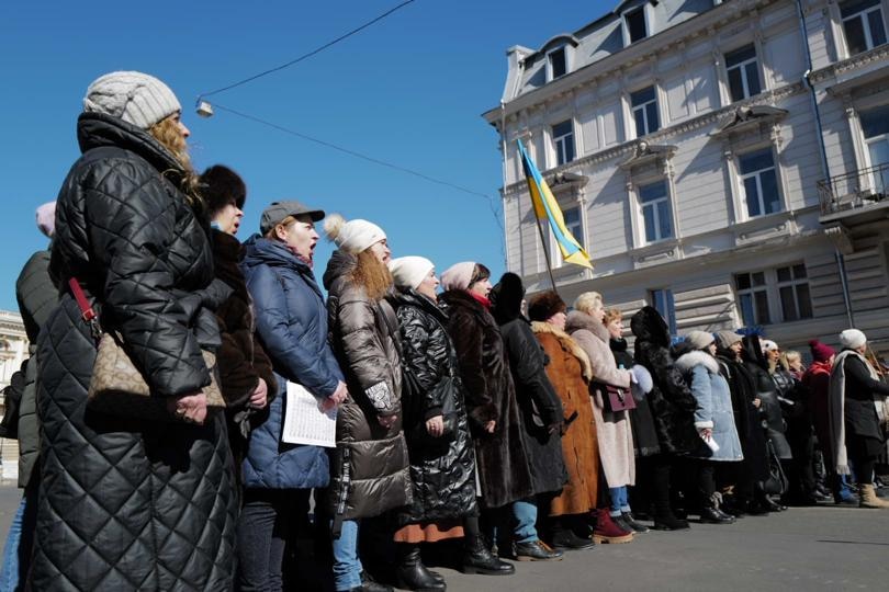 A concert of singers outside the Odessa Opera House