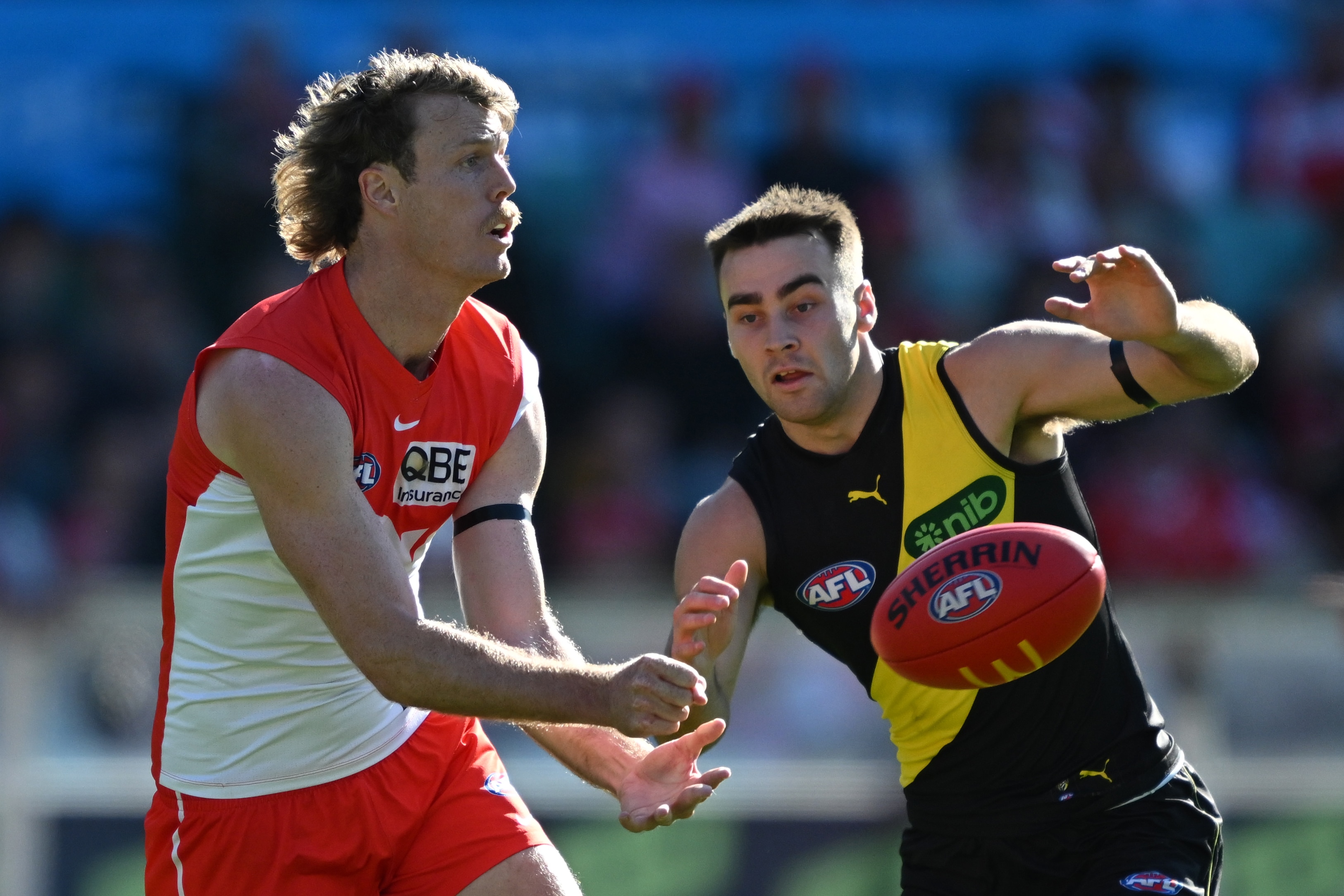 Nick Blakey handballs