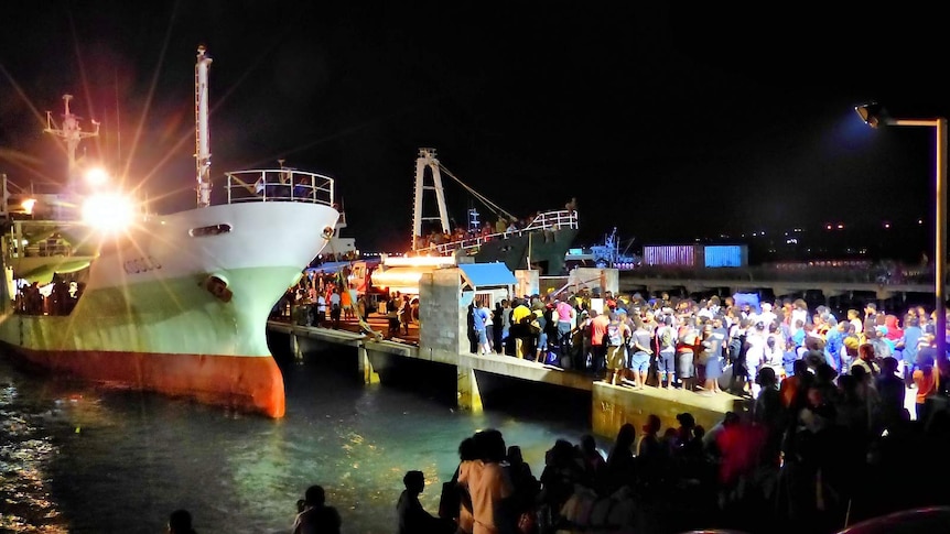 Solomon Island voters board boats home