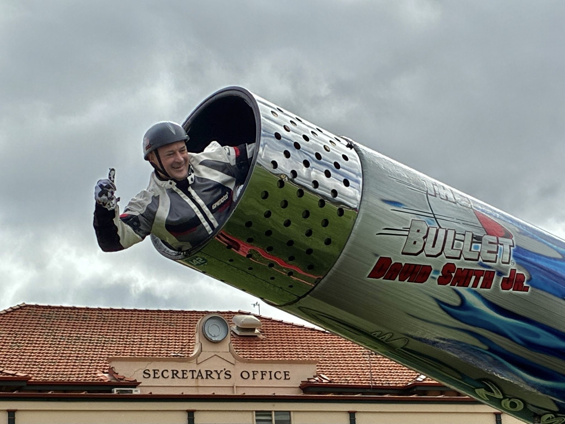 Record-breaking US human cannonball blasts-off at Royal Adelaide Show
