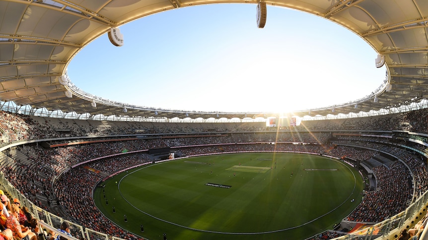 A general view of Perth Stadium during a 2019 BBL match.